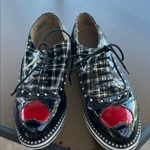 Black and White Plaid Lace-Up Shoes w/Red Heart & Flowered Heel